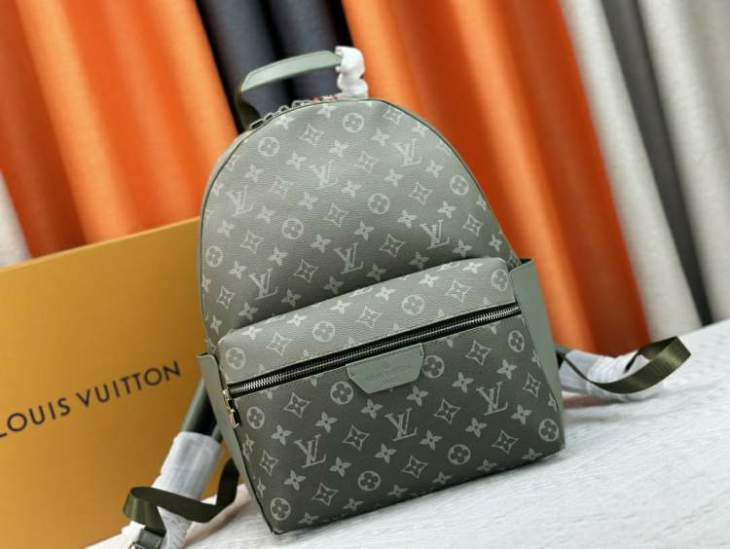 Picture of Louis Vuitton Mens Bags _SKUfw178153256fw